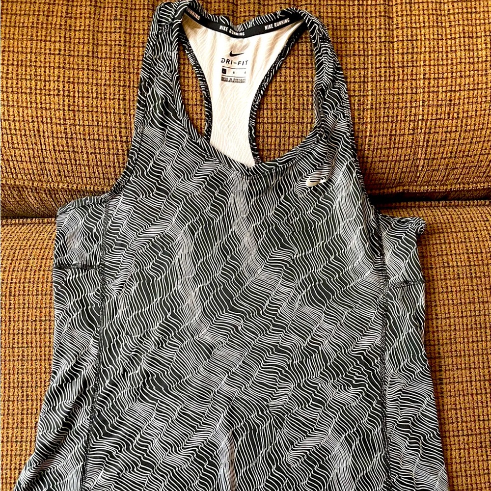 Nike Womens Dri Fit Racer Back Running Tank Top Black White Striped Large - EUC!
